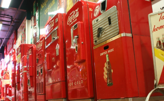promo_coke-vending-machine
