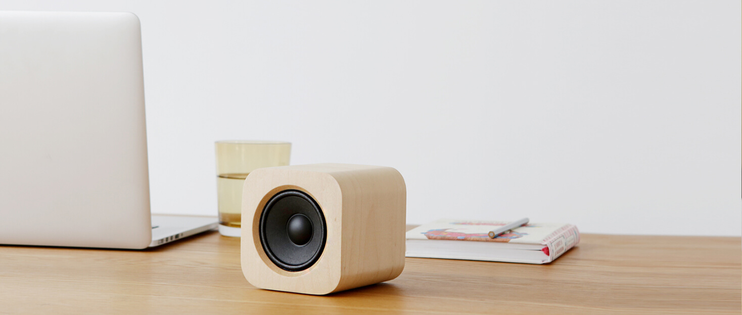 Altavoz WiFi para escuchar Spotify o Airplay de modo integrado desde casa Altavoz WiFi para escuchar Spotify o Airplay de modo integrado desde casa