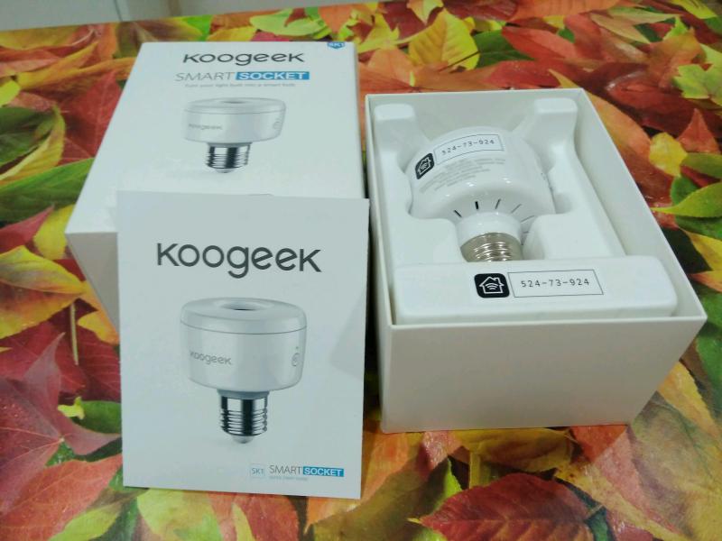 Controlar, apagar y encender las luces de casa con el iPhone por wifi, portalámparas inteligente Koogeek para Apple HomeKit