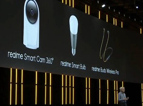 Realme Smart Cam 360 y Realme Smart Bulb